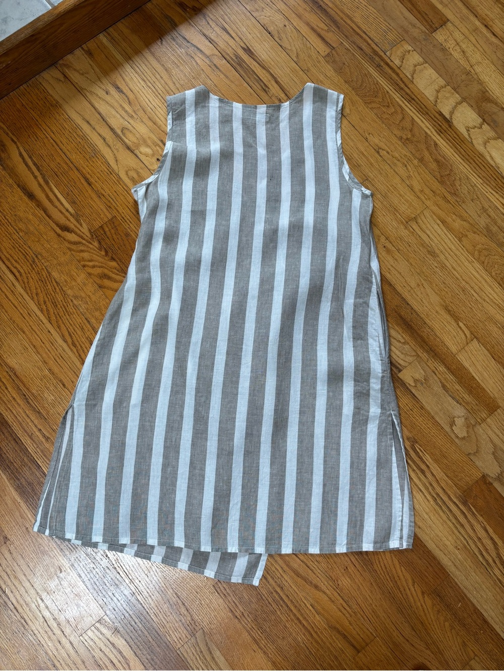 Flax Striped Wrap Tank Dress - Gray & White size small EUC - Picture 2 of 8